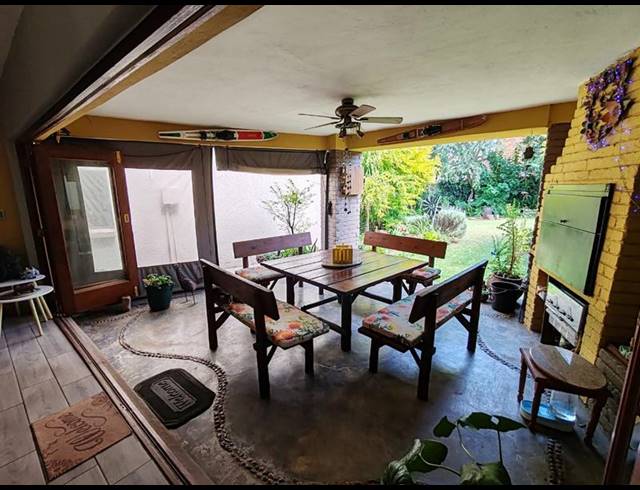 3 BEDROOM HOUSE FOR SALE IN MISTY BAY